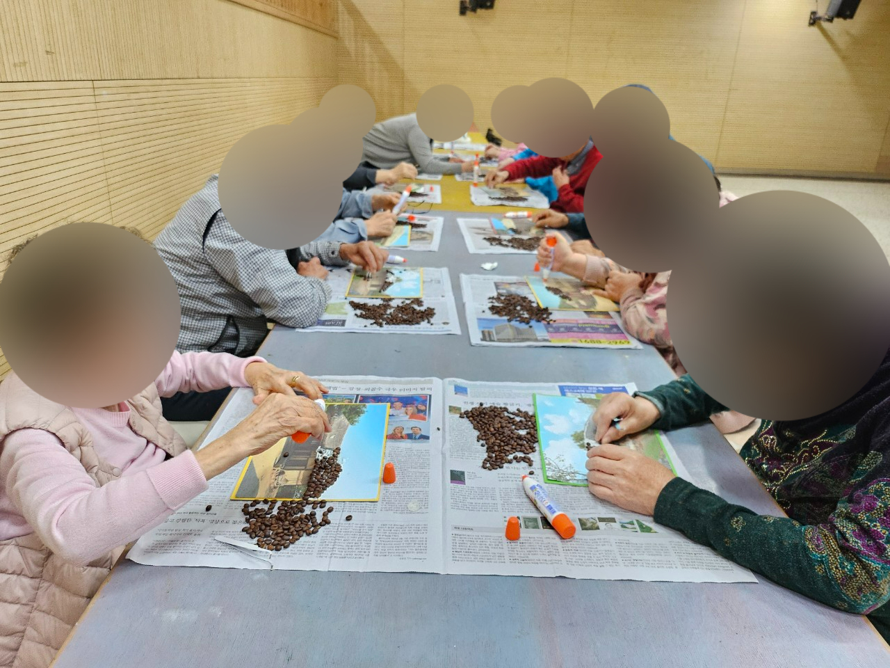 더힐실버타운 Family_사진_20250507_1.jpg