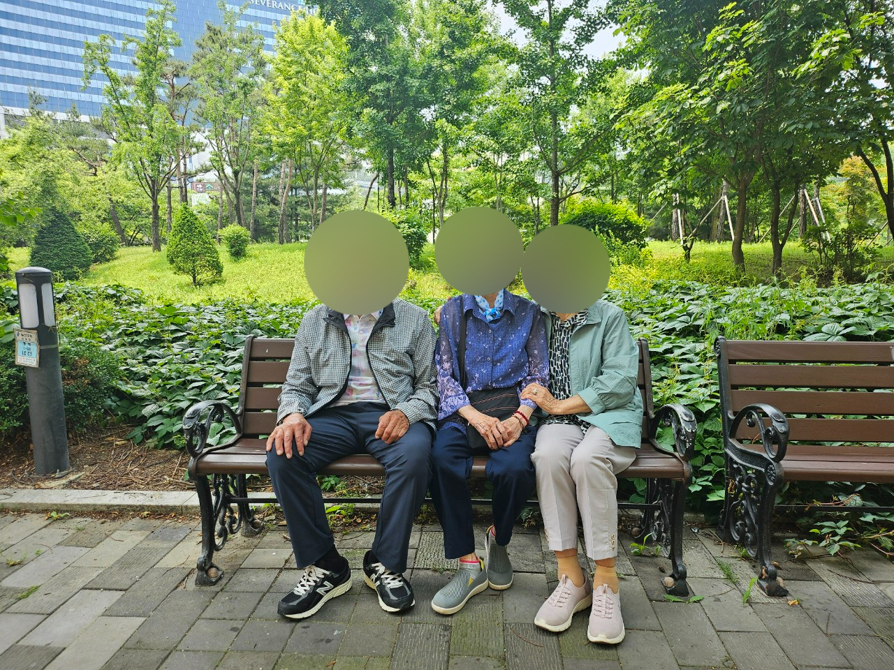 더힐실버타운 Family_사진_20250528_2.jpg