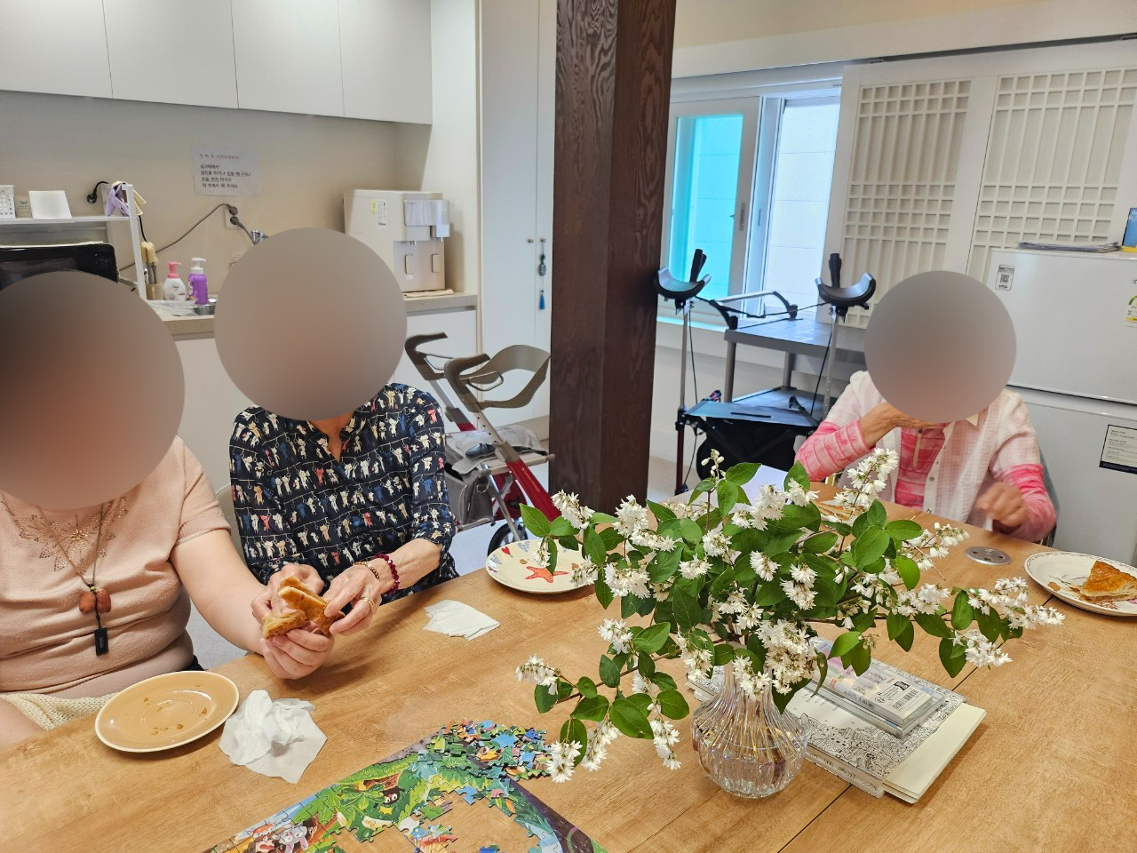 더힐실버타운 Family_사진_20250602_3.jpg