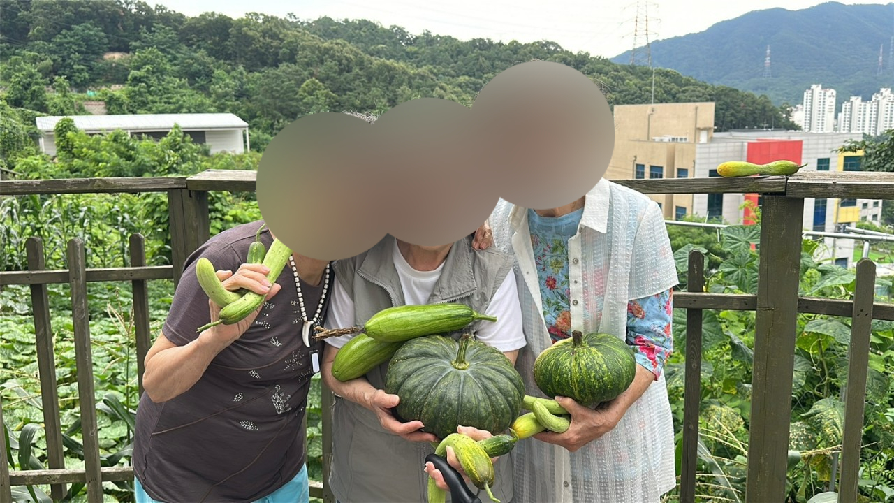 더힐실버타운 Family_사진_20250705_3.jpg