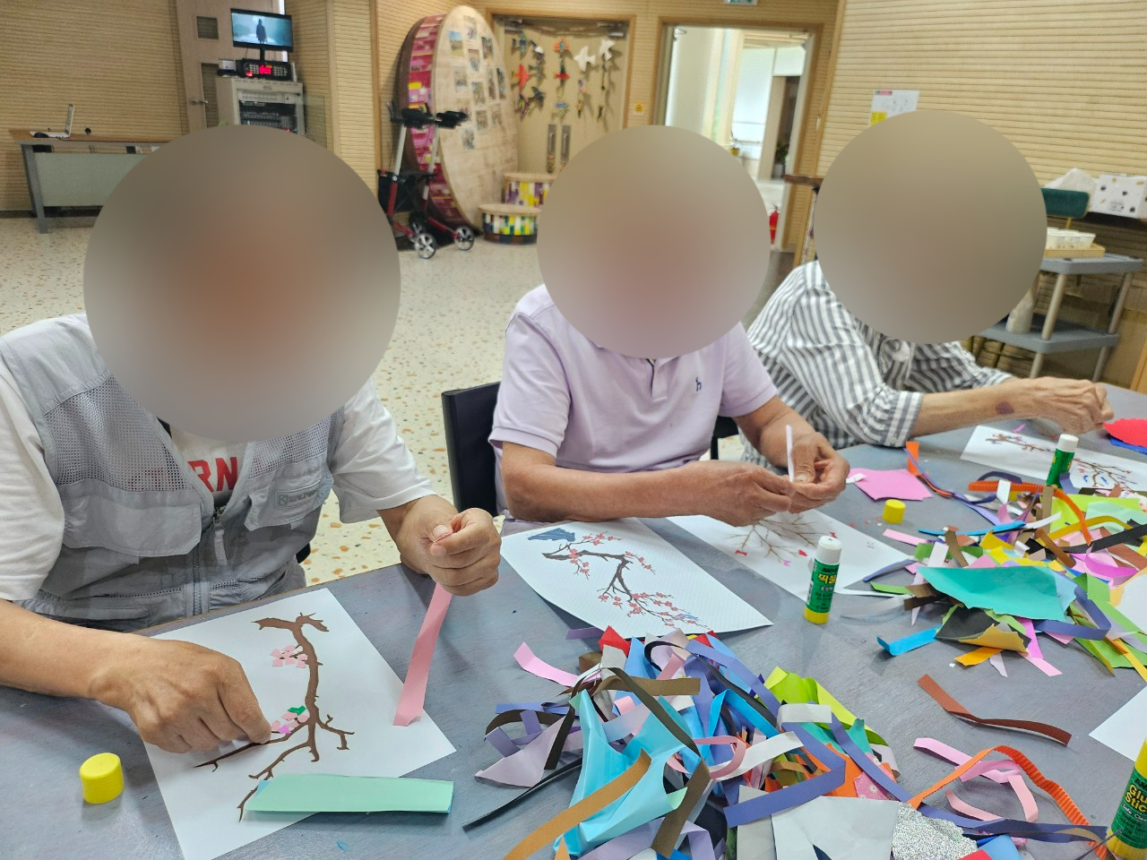 더힐실버타운 Family_사진_20250714_2.jpg
