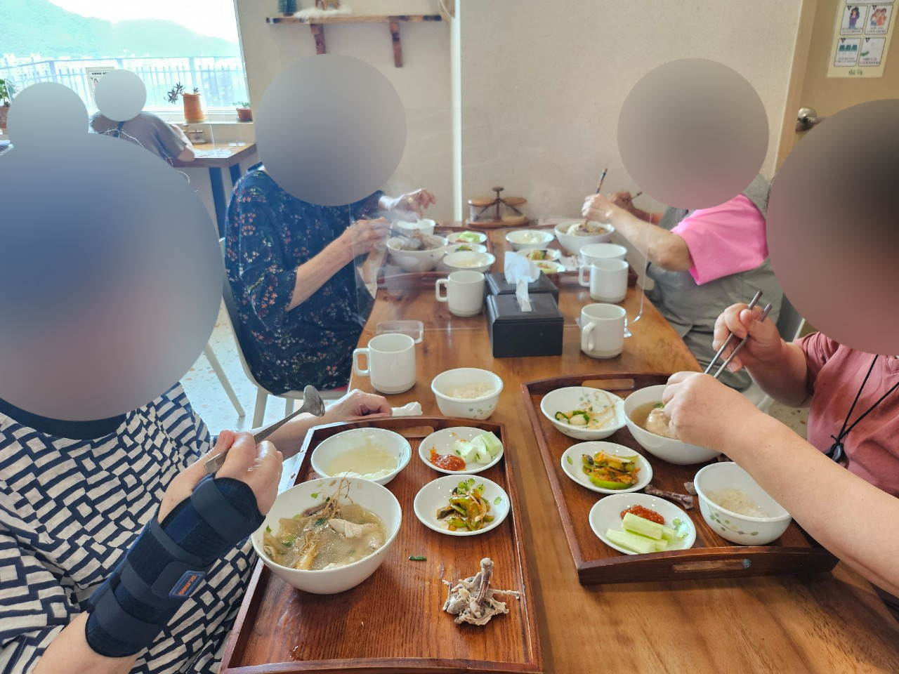 더힐실버타운 Family_사진_20250723_4.jpg