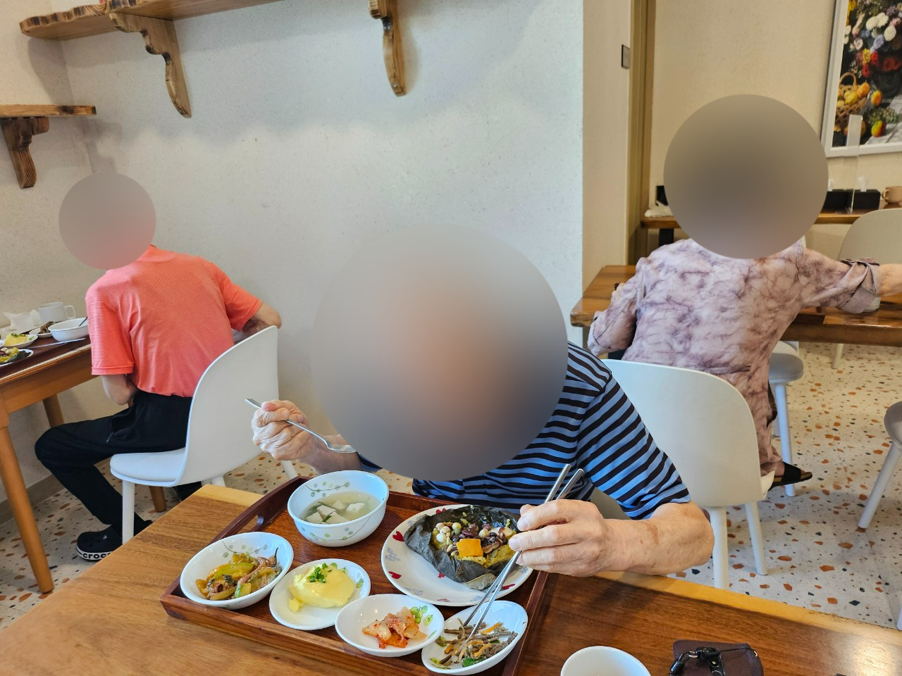 더힐실버타운 Family_사진_20250725_3.jpg