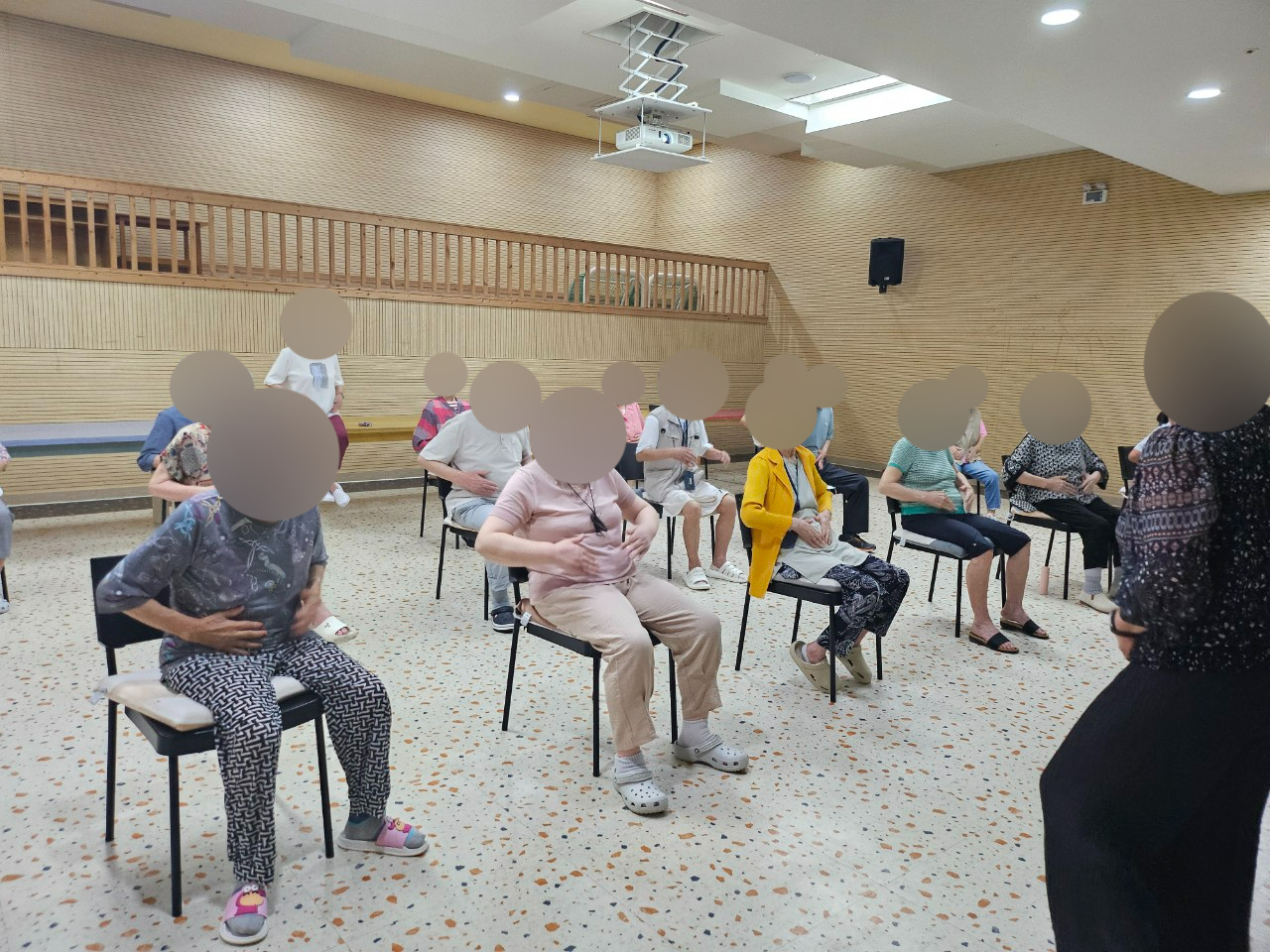 더힐실버타운 Family_사진_20250820_5.jpg