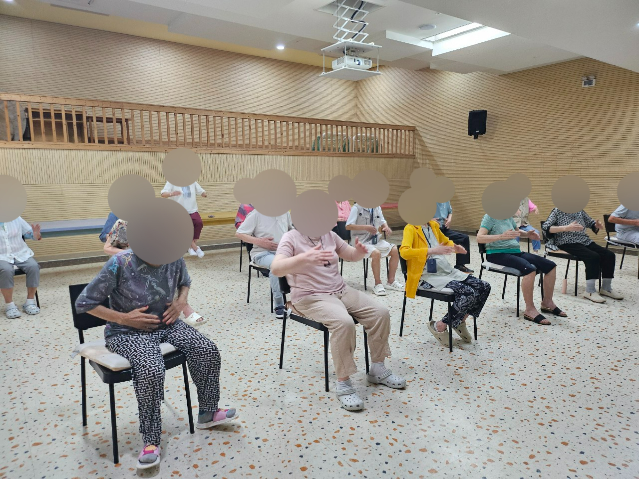 더힐실버타운 Family_사진_20250820_4.jpg