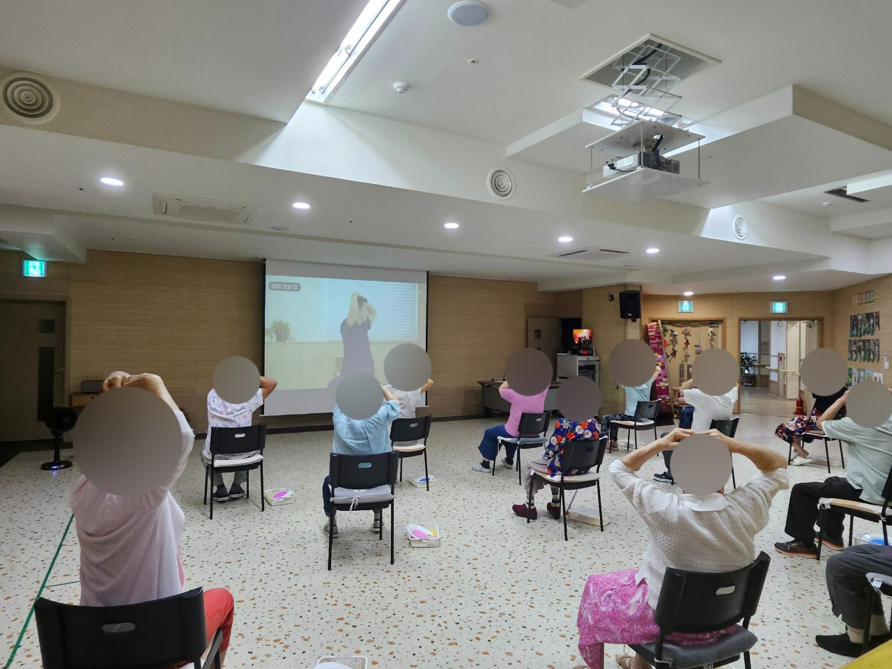 더힐실버타운 Family_사진_20250826_5.jpg