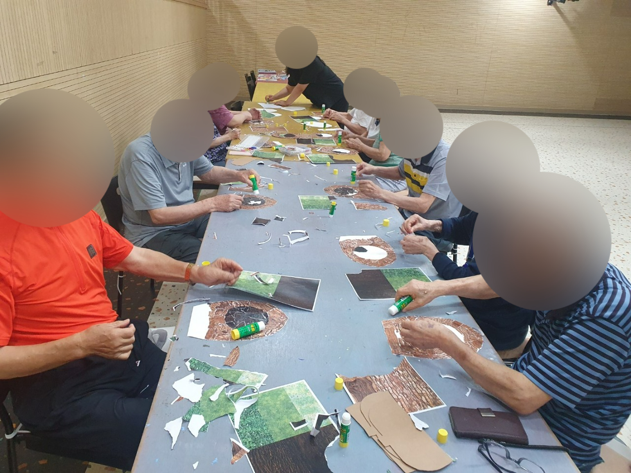 더힐실버타운 Family_사진_20250918_1.jpg