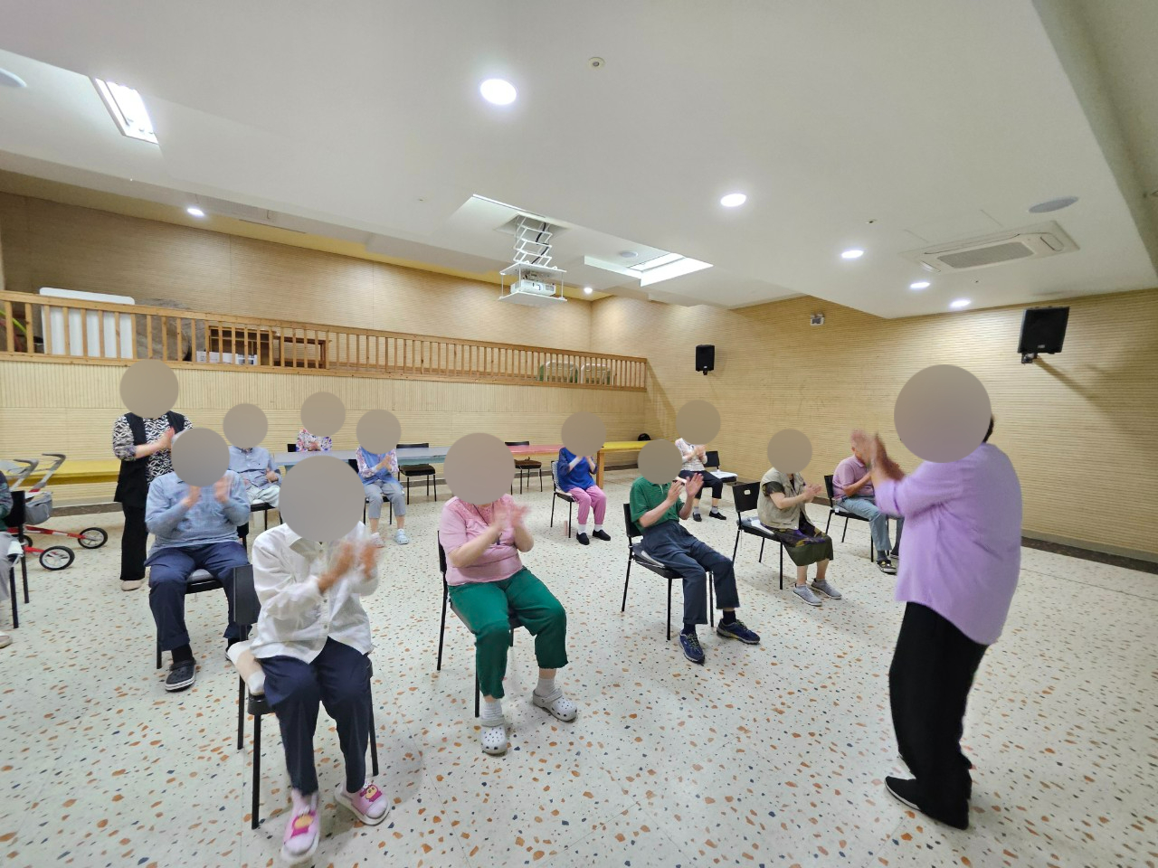 더힐실버타운 Family_사진_20251010_7.jpg