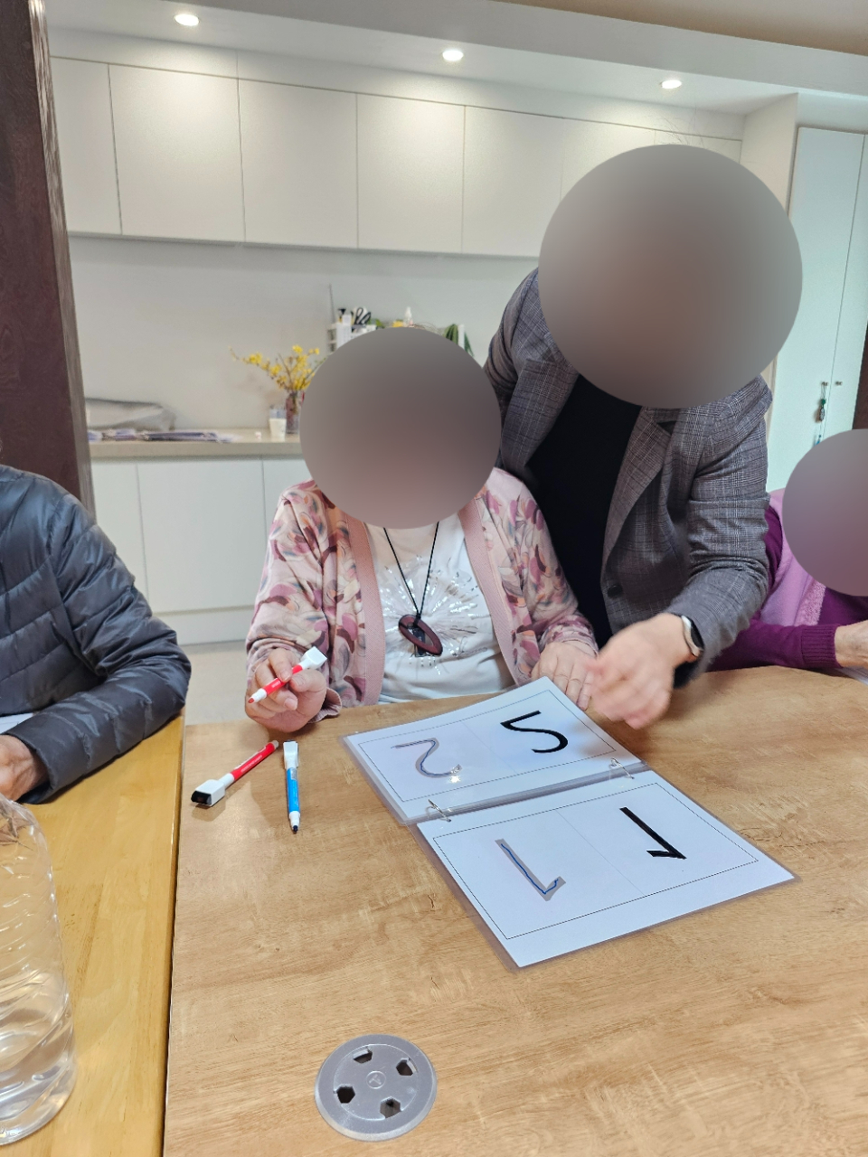 더힐실버타운 Family_사진_20260317_10.jpg