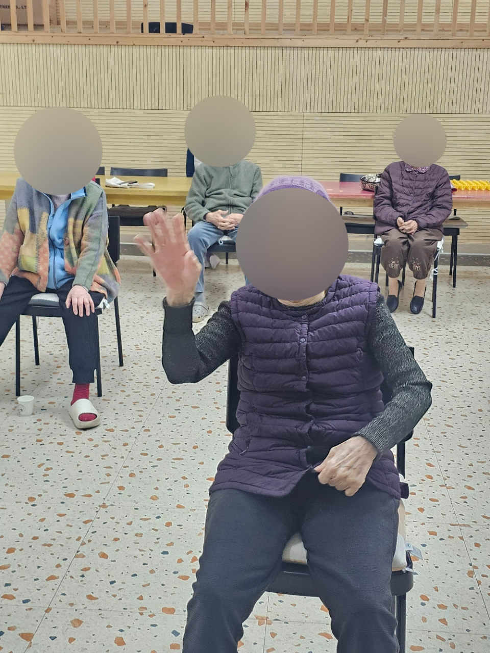 더힐실버타운 Family_사진_20260318_1.jpg