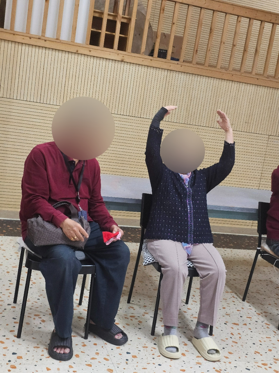 더힐실버타운 Family_사진_20260325_1.jpg