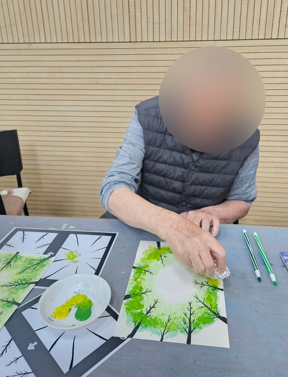 더힐실버타운 Family_사진_20260402_13.jpg