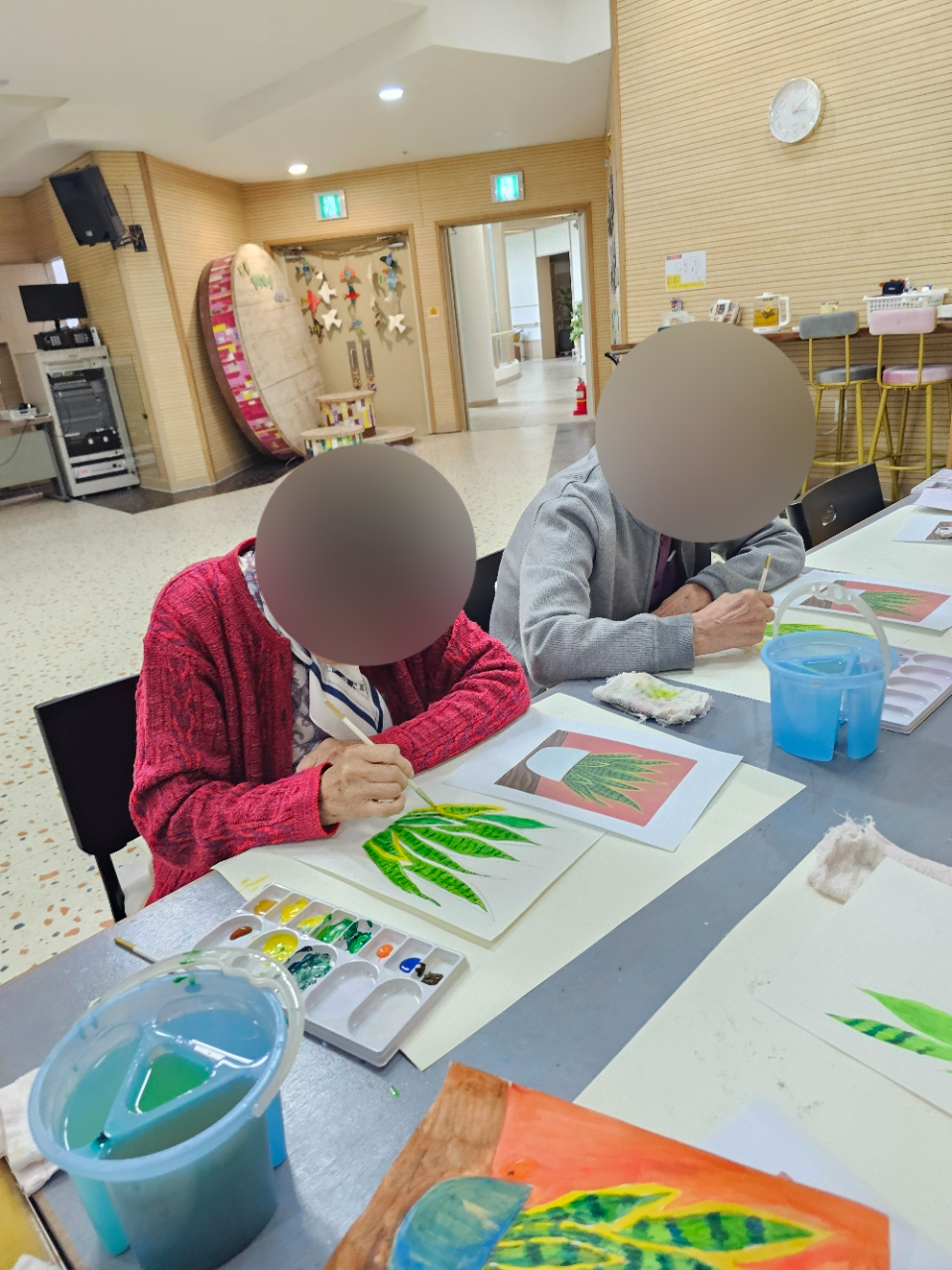 더힐실버타운 Family_사진_20260406_10.jpg