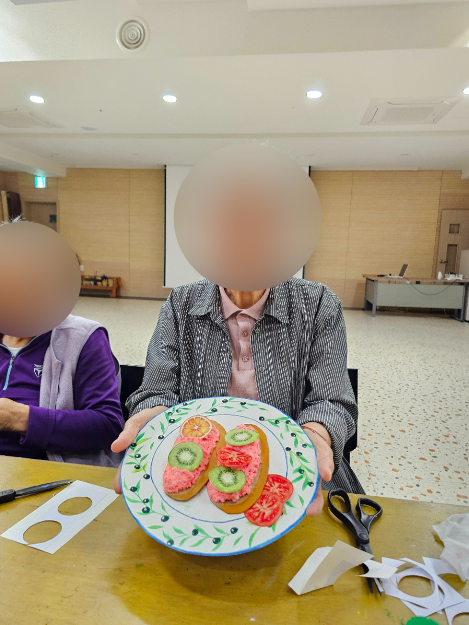 더힐실버타운 Family_사진_20260416_4.jpg