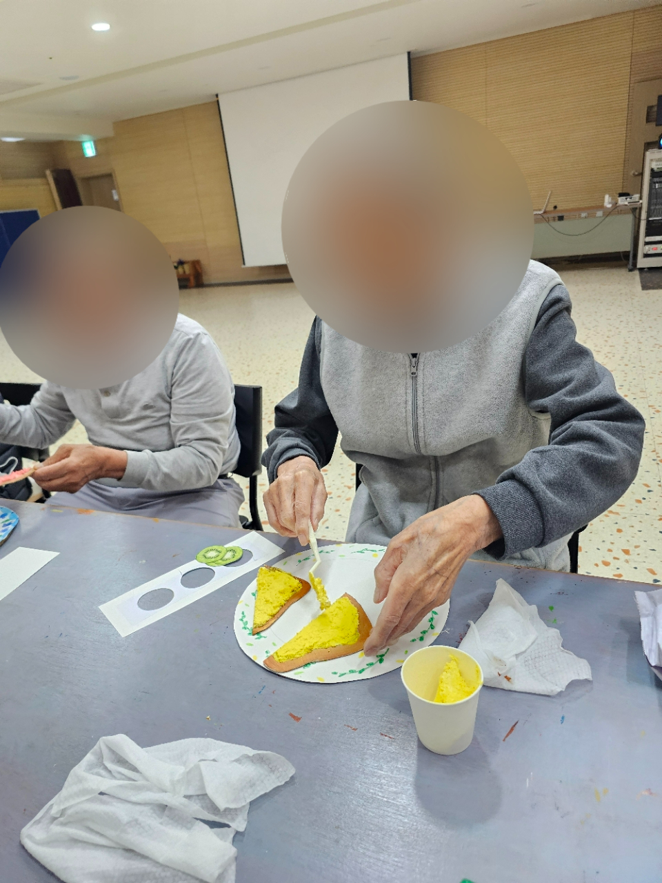 더힐실버타운 Family_사진_20260416_12.jpg