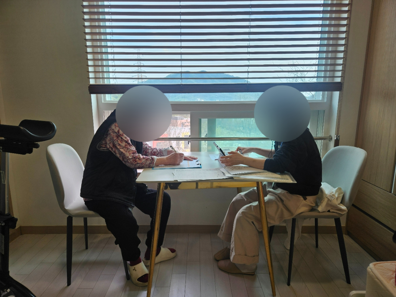 더힐실버타운 Family_사진_20260414_10.jpg