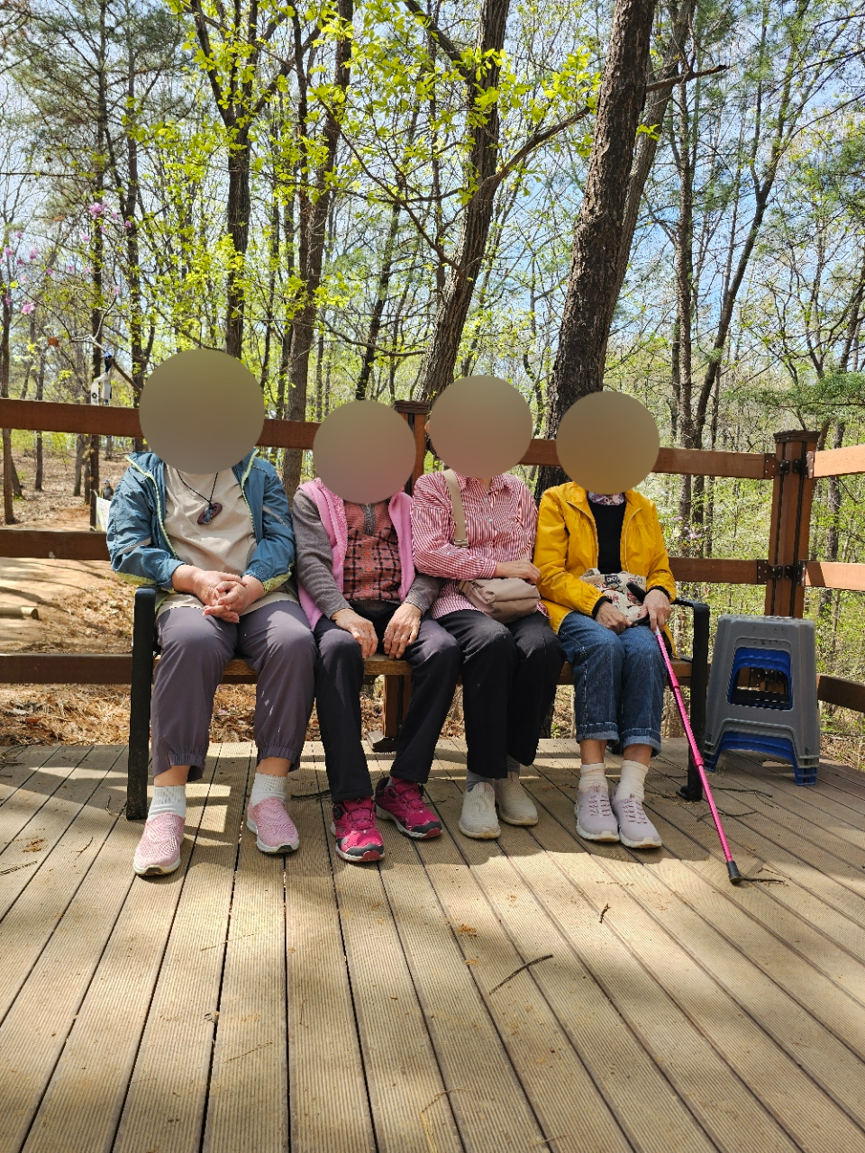 더힐실버타운 Family_사진_20260414_1.jpg