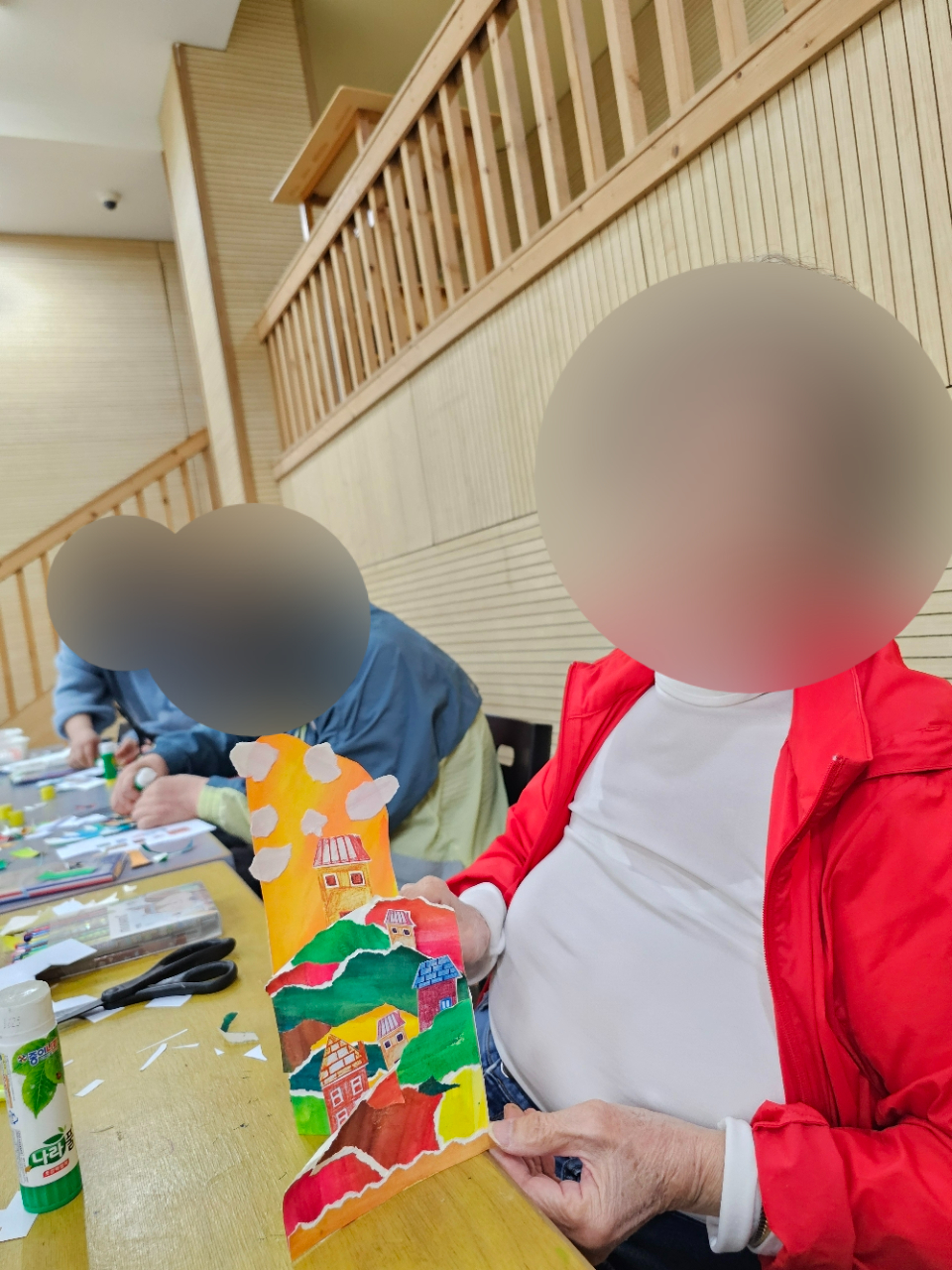 더힐실버타운 Family_사진_20260423_7.jpg