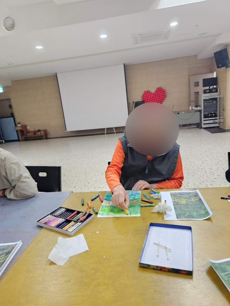 더힐실버타운 Family_사진_20260511_11.jpg