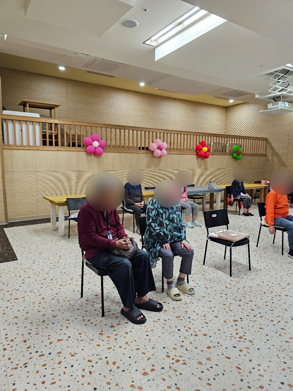 더힐실버타운 Family_사진_20260520_11.jpg