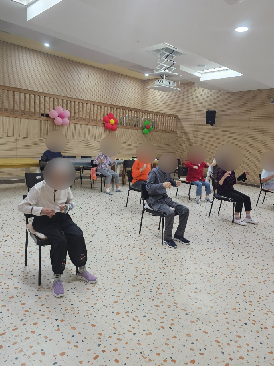 더힐실버타운 Family_사진_20260522_6.jpg