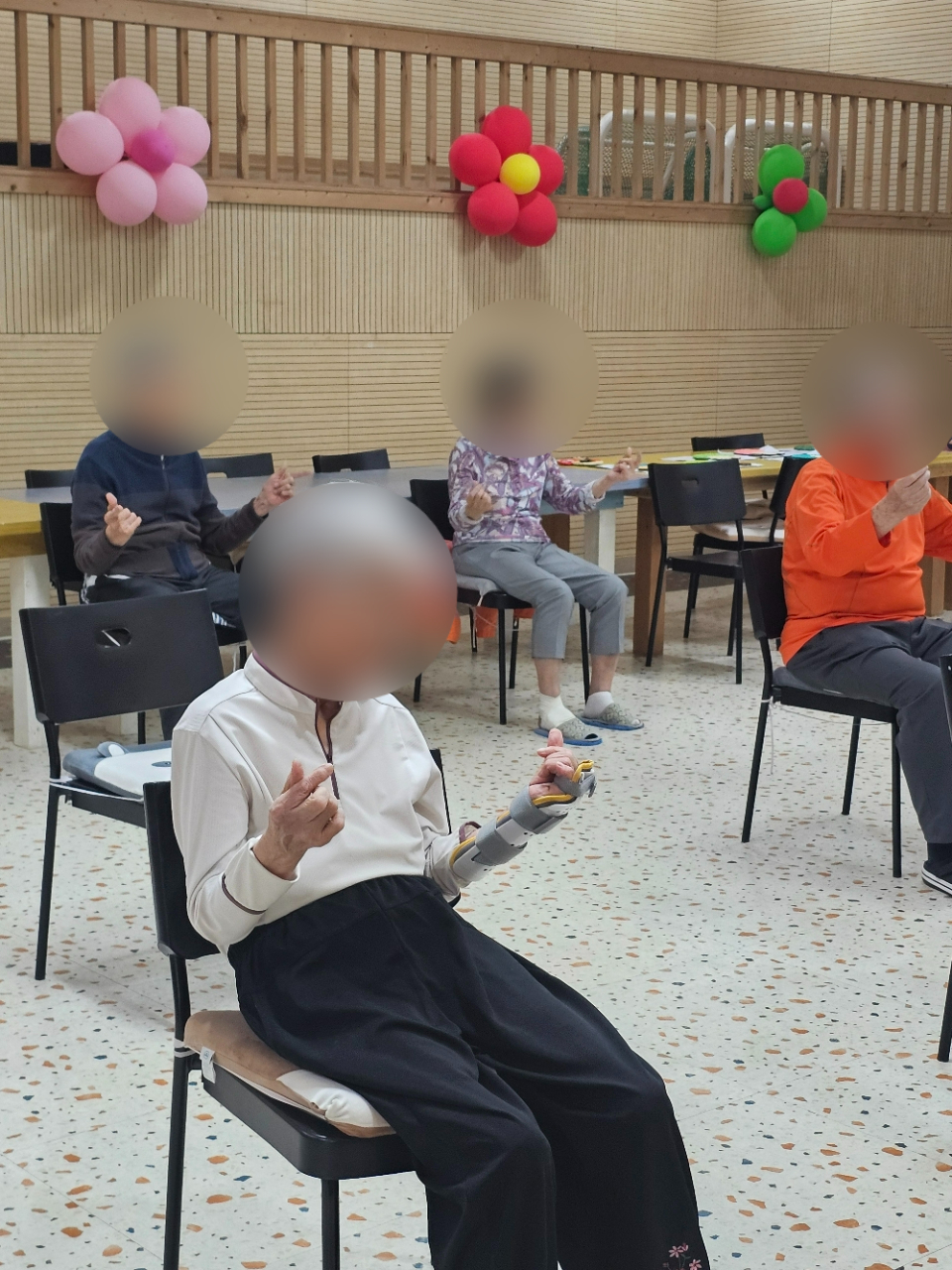 더힐실버타운 Family_사진_20260522_8.jpg