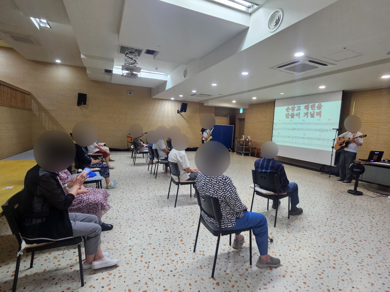 더힐실버타운 Family_사진_20260711_2.jpg