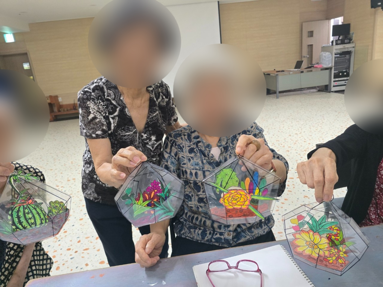 더힐실버타운 Family_사진_20260902_3.jpg